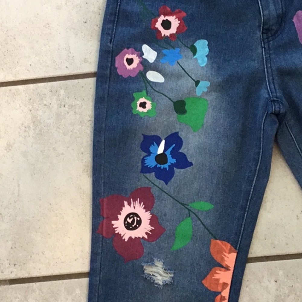 Blue Floral Painted Women’s Jeans - Picture 7 of 8